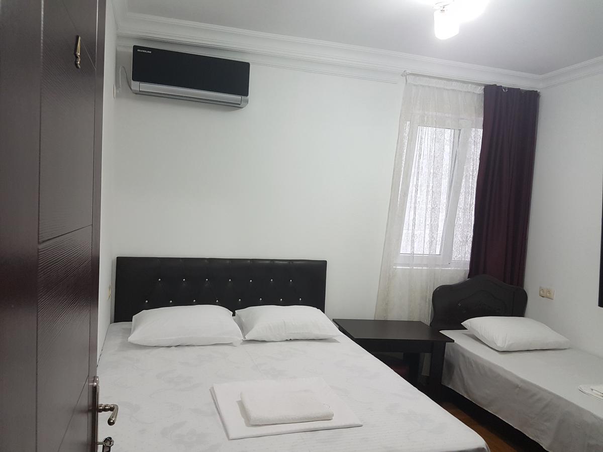 Pheria Batumi Exterior foto